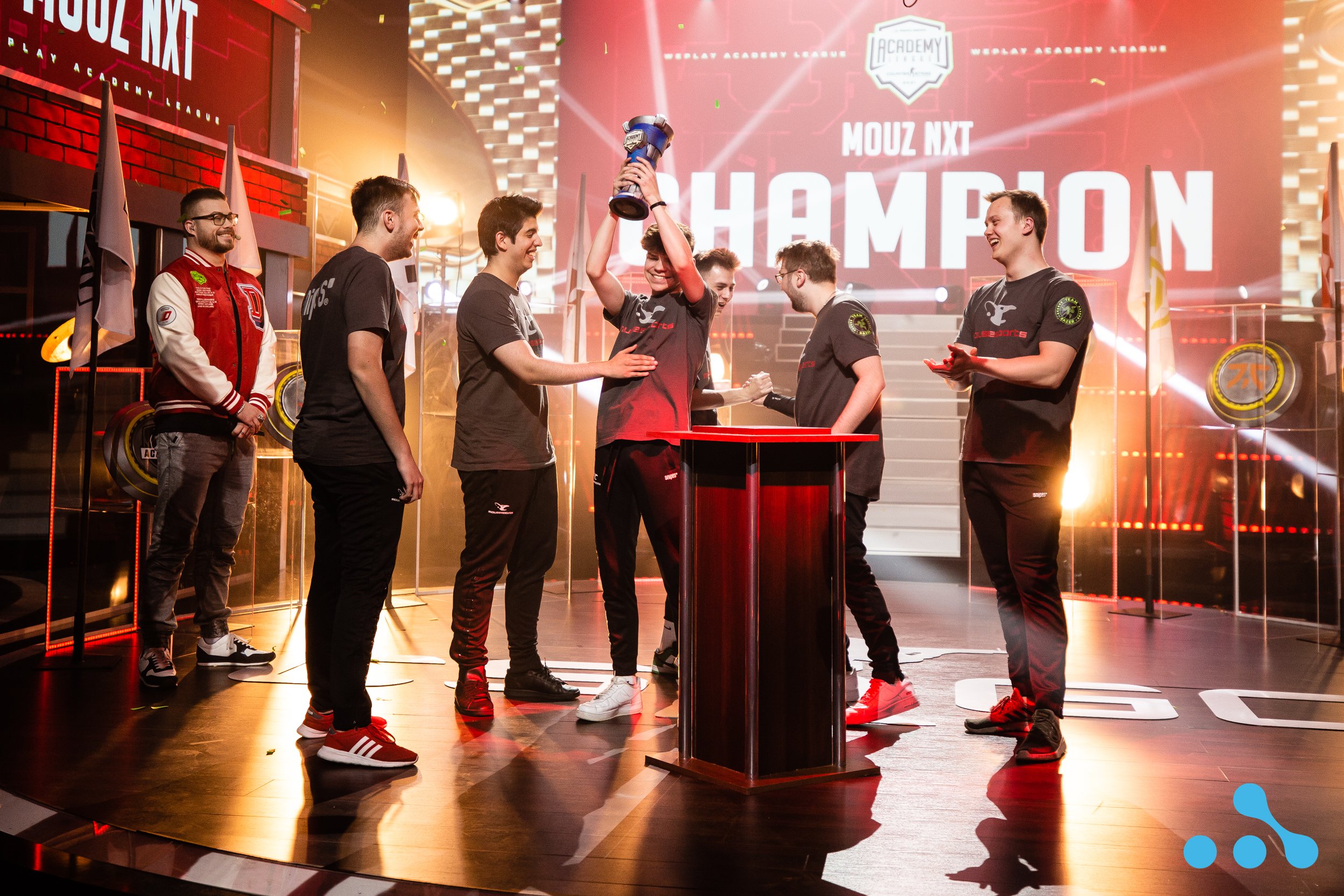 MOUZ NXT are the champions once again