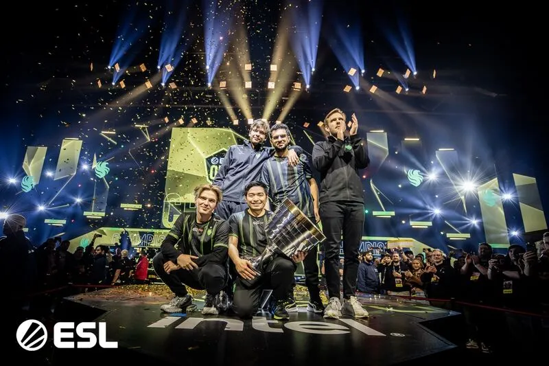 Les Falcons à l'ESL One Birmingham 2024