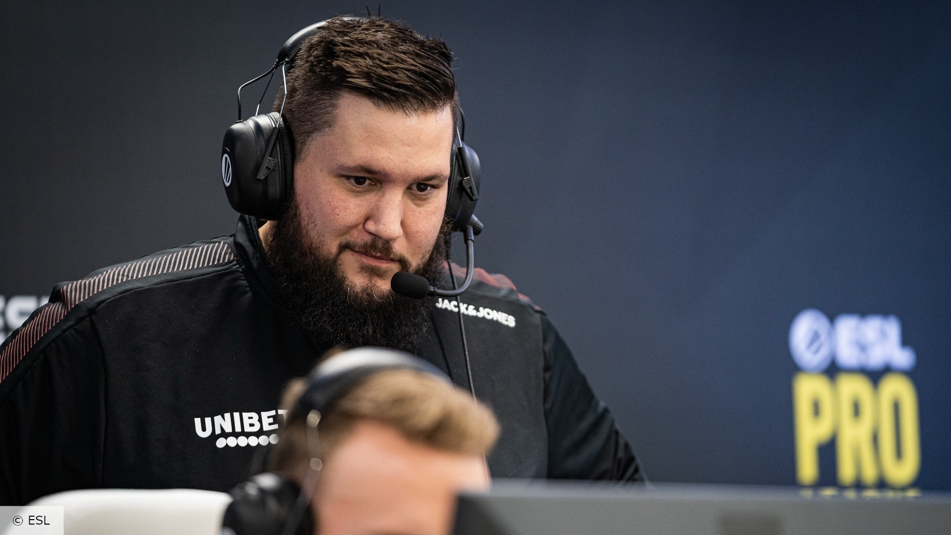 Zonic from Astralis received less prizes than players