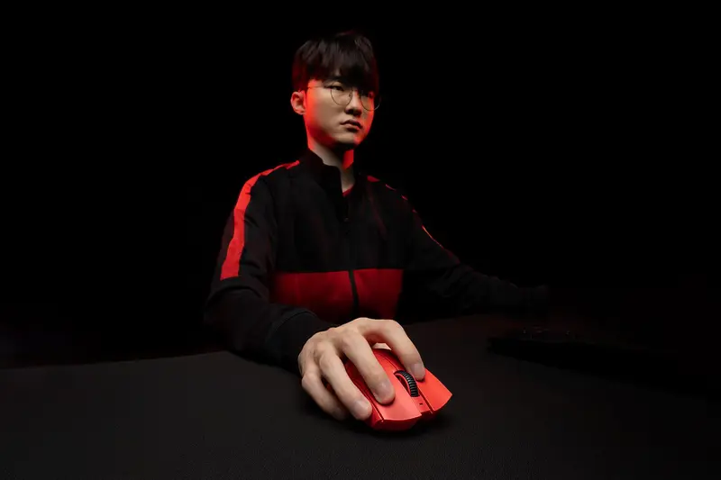 Razer DeathAdder V3 Pro Faker Edition