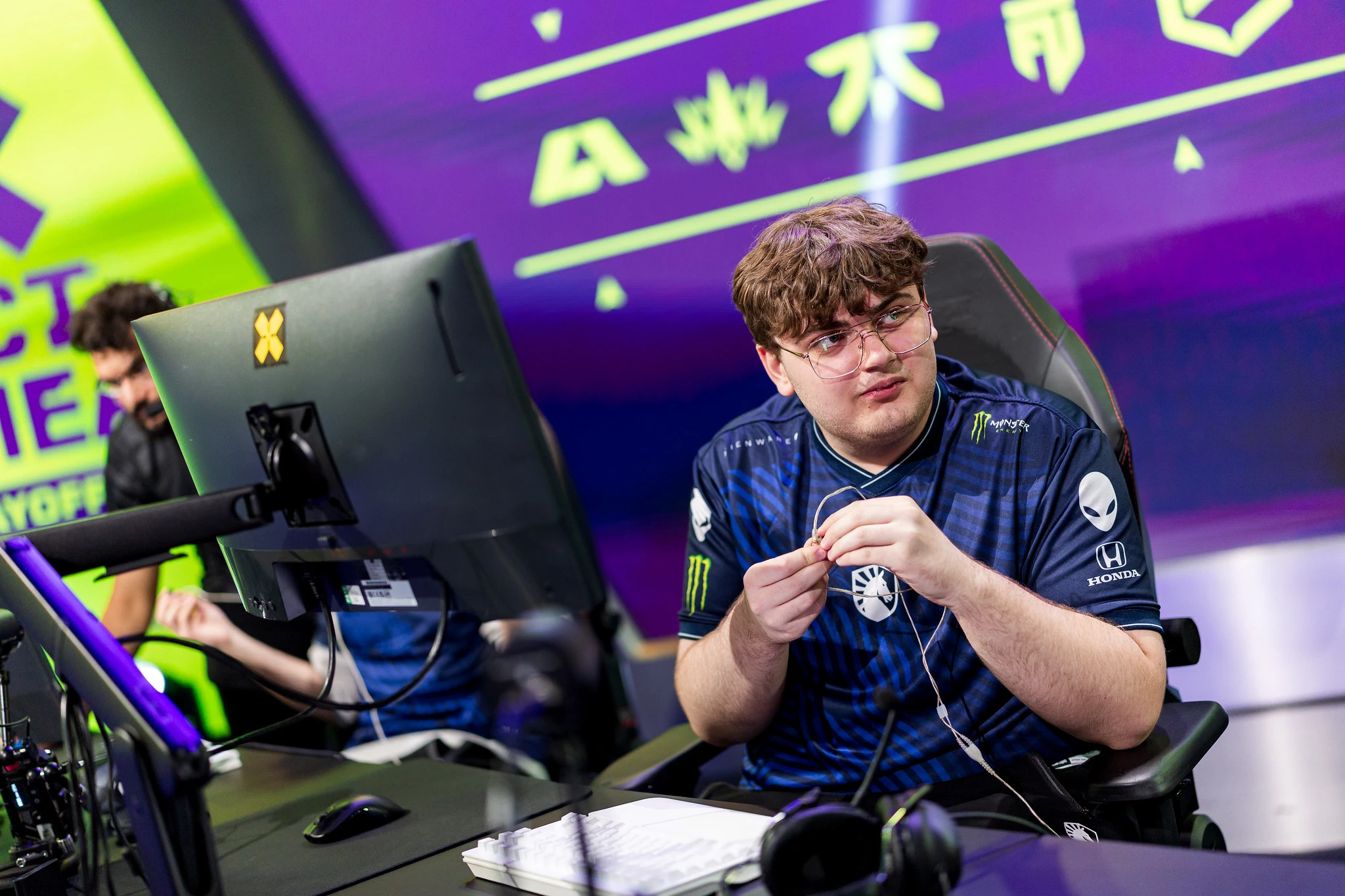 Kamil "<a href="https://bo3.gg/valorant/players/kamo">kamo</a>" Frąckowiak 