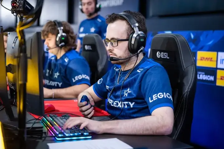Grim explained how EliGE's transition to Complexity affected the team
