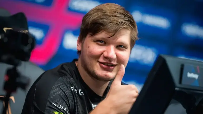 s1mple: "CS2 is just as sh*tty as the CS2 beta" - professional players' reactions to CS2's release 