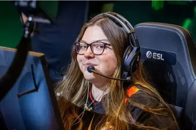 madss from FlyQuest RED discussed her views on the idea of mixed rosters in Counter-Strike
