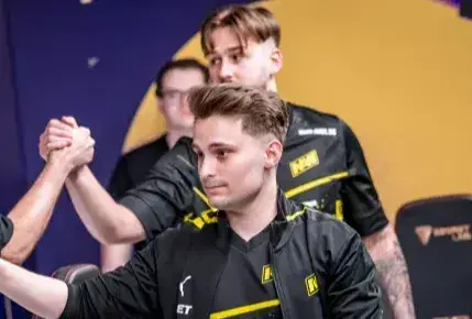 After 6 months, iM has finally found his place in NAVI