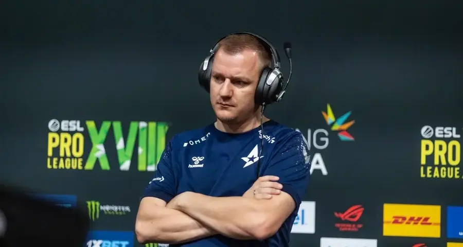 Из Astralis ушел тренер