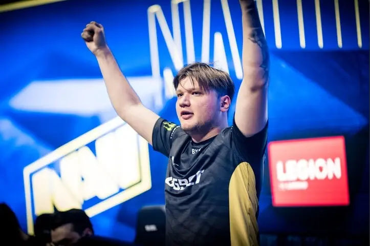 S1mple and Ax1Le In the Top 5 Defensive Players After the First Half Of 2022