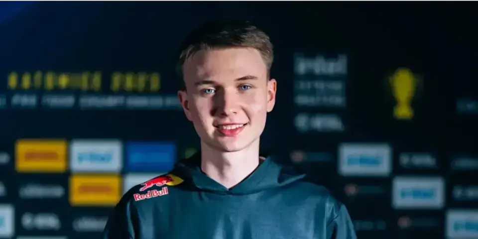 stavn talks about competition in Astralis