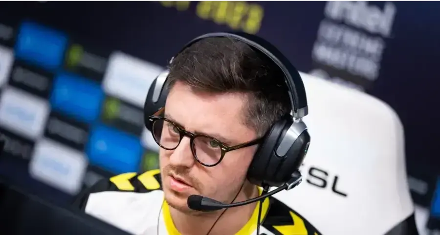 apEX commented on Vitality's defeat to Astralis at BLAST Premier: Spring Groups 2024
