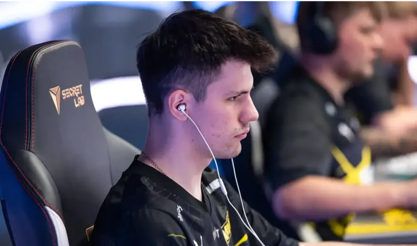 b1t's rumored departure from NAVI is a much greater catastrophe than losing s1mple