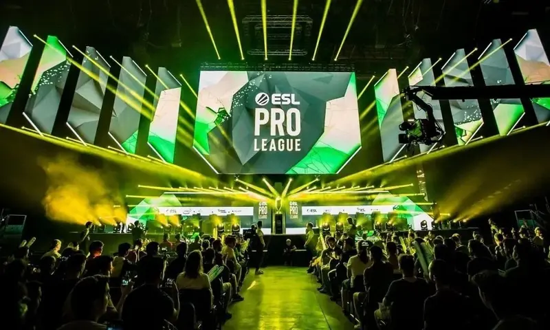 Gambit win over Entropiq, win group D at EPL S14