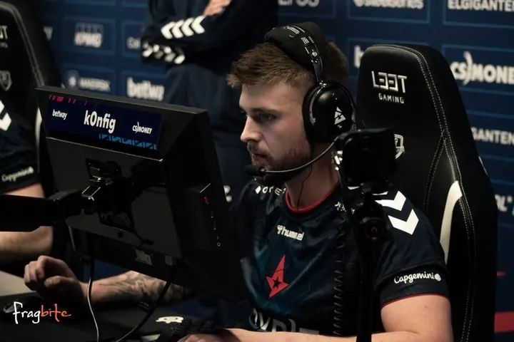 K0nfig About His Fracture: "Surgery Required"