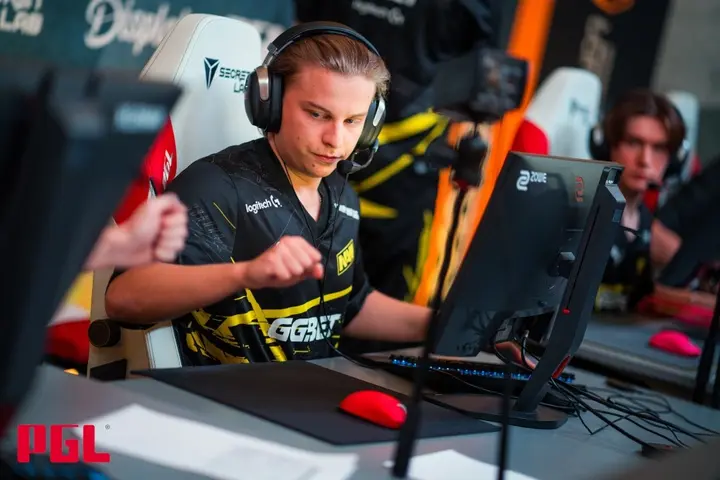 Aleksib shares his thoughts on the possible return of s1mple to NaVi