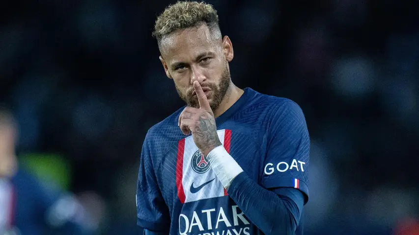 Neymar comprou $110 000mil em skins no CS2