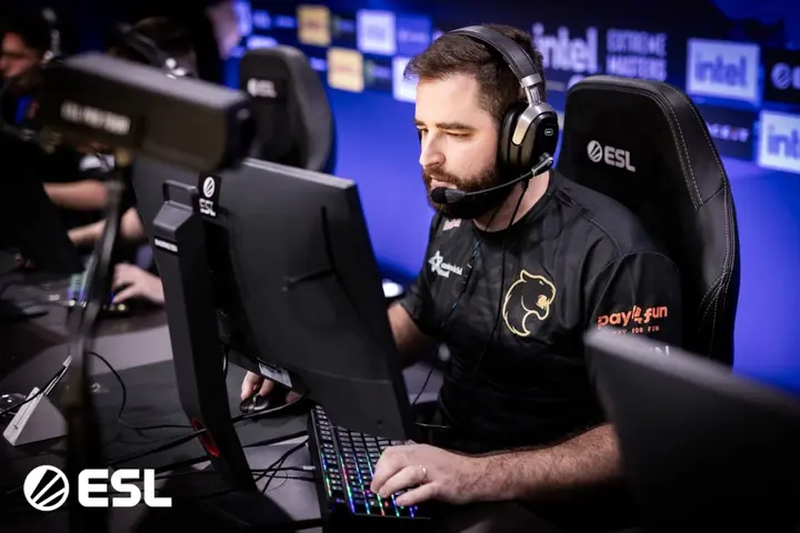 FalleN: “Eu realmente acredito no potencial de Kye”