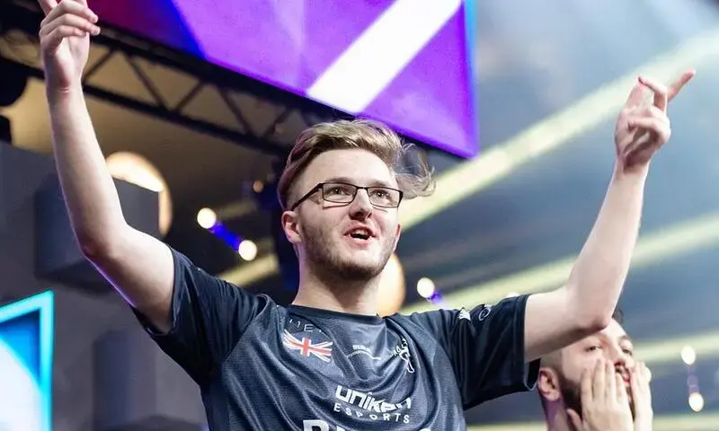 Smooya Stated That One Fnatic Player Earns More Than $40,000