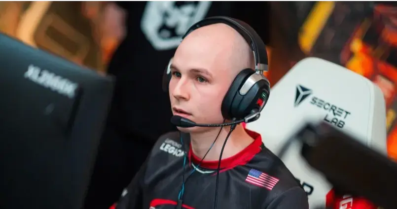 Dev1ce, FalleN, NiKo, and EliGE just reached 1000+ maps on LAN, who is next to do that?