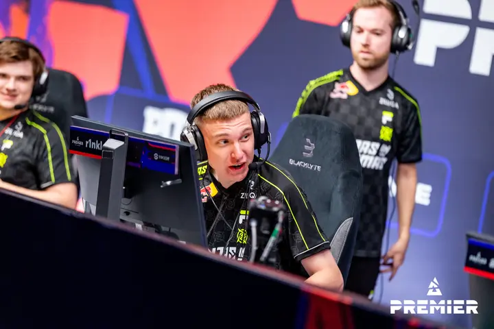 NIP сенсаційно перемогли FaZe, завдяки неймовірній грі r1nkle