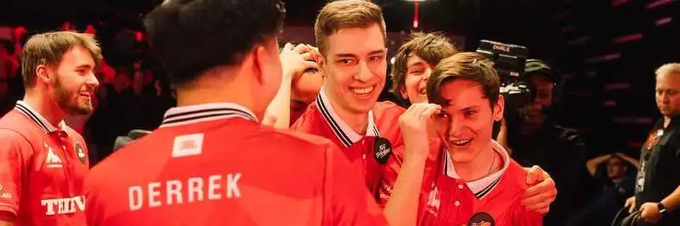 O treinador adjunto Mikes deixa o 100 Thieves