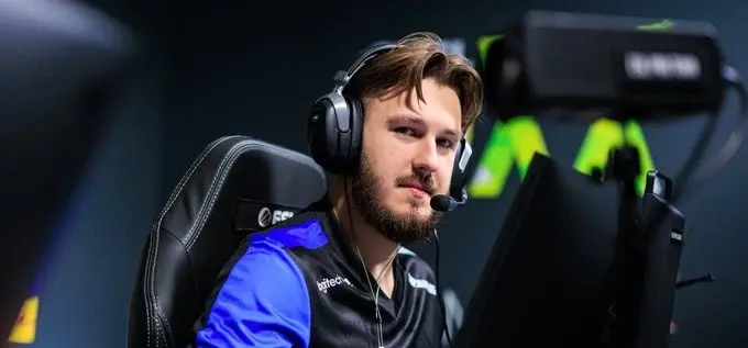 NAVI remporte le premier match du groupe A de l'ESL Pro League Saison 20