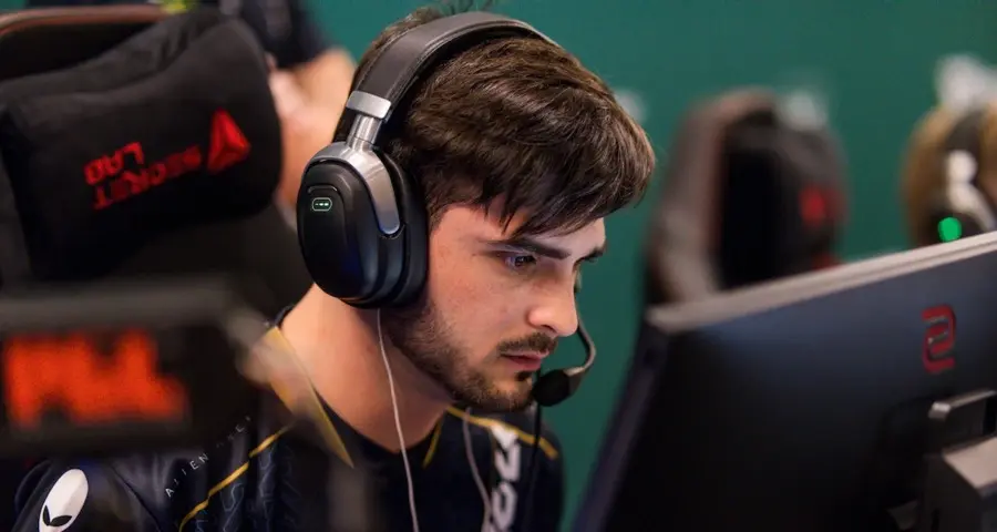 shox, smooya, and fer — the full list of free agents in CS:GO and players put up for transfer
