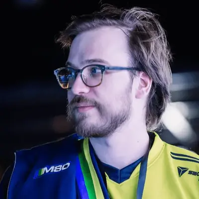 Rumores: NAVI llega a un acuerdo verbal con el ex entrenador de M80 Happy