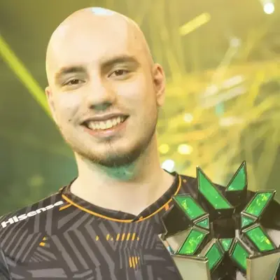 Derke leaves Fnatic after three years and joins Team Vitality