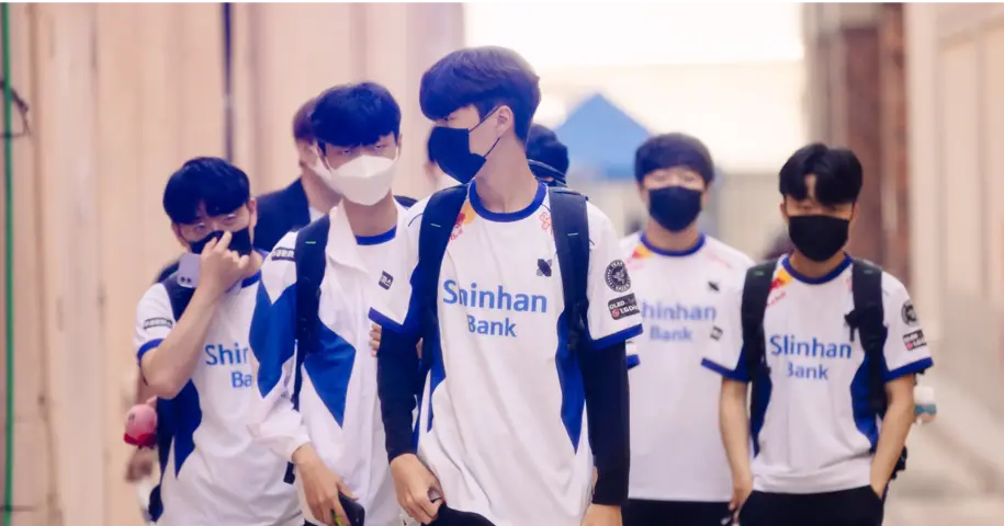 Chinese region's presence diminishes at the championship: Bilibili and EDward Gaming fall into the losers' bracket - Recap of the second playoff day of Valorant Champions 2023