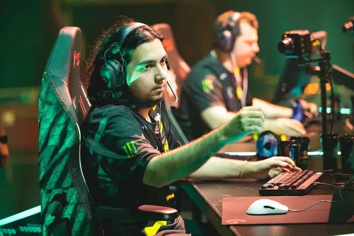 Rumors: Natus Vincere will soon officially bid farewell to cNed